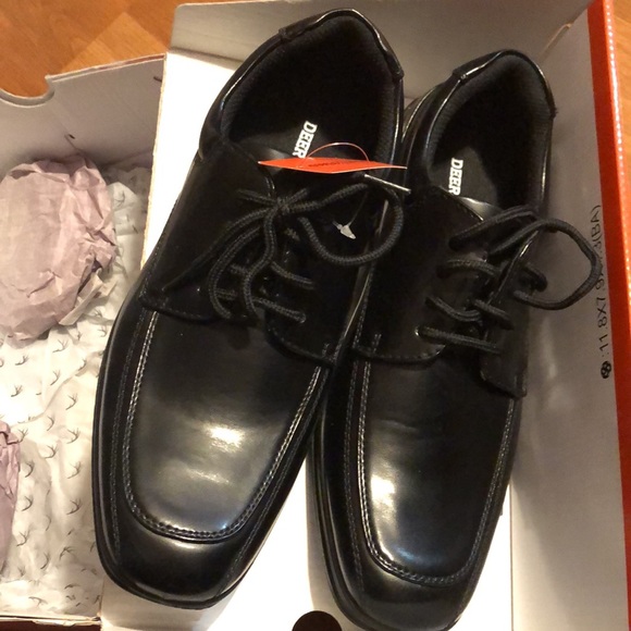 Shoes - Picture 4 of 5